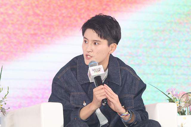 诱惑女教师